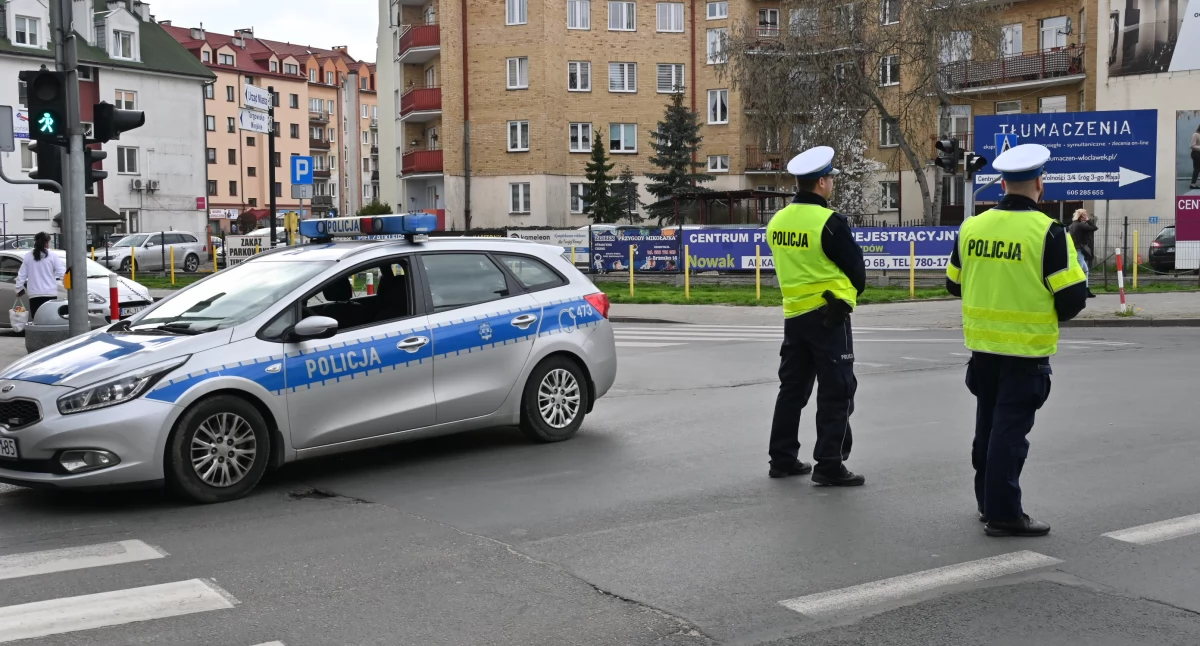 Policja - komunikaty policyjne, Drogówka rozpoczyna wzmożone kontrole Włocławku okolicach - zdjęcie, fotografia
