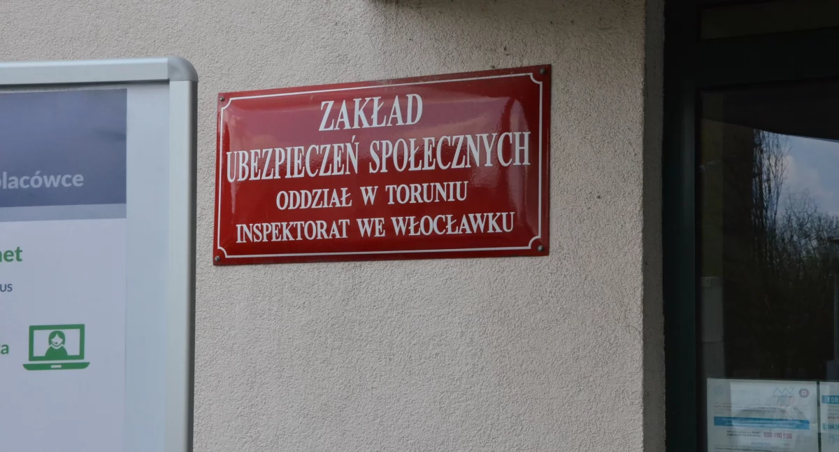 Komunikaty, Wnioski wakacje składkowe kiedy złożyć - zdjęcie, fotografia