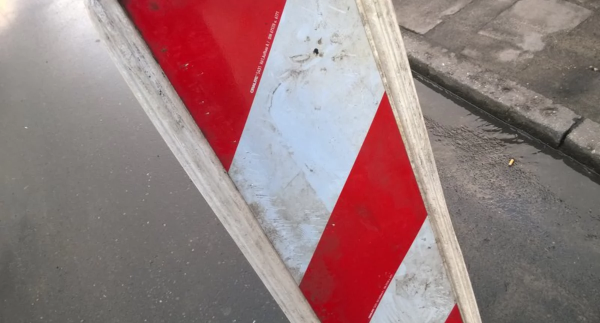 Komunikacja, Przebudują ulicę Izabeli Zbiegniewskiej Włocławku Powstaną ścieżki rowerowe nowoczesne wiaty - zdjęcie, fotografia