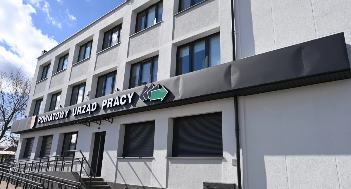 Rynek pracy, Urząd Pracy Włocławku rozpoczął nabór wniosków dotacje - zdjęcie, fotografia