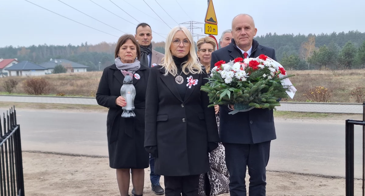 Święta państwowe i religijne, Gmina Włocławek Kruszynie upamiętniła Święto Niepodległości [ZDJĘCIA] - zdjęcie, fotografia