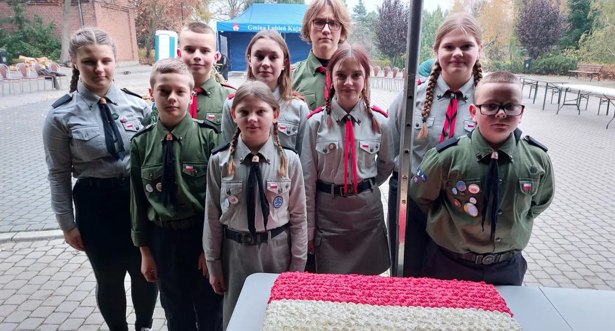 Polecamy, Ognisko Patriotyzmu zapłonęło Lubieniu Kujawskim - zdjęcie, fotografia