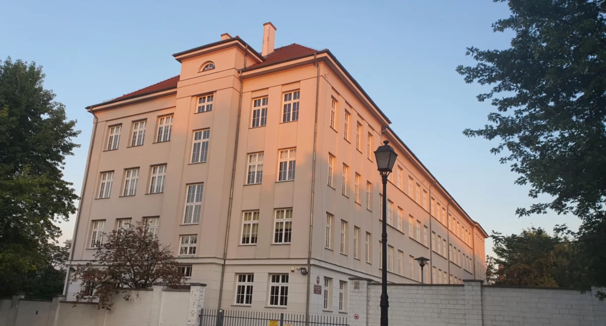 Inwestycje, Pobudują żłobek Celulozowej lodowisko Samochodówce wyremontują taras Jakie jeszcze inwestycje edukację planuje Włocławek - zdjęcie, fotografia