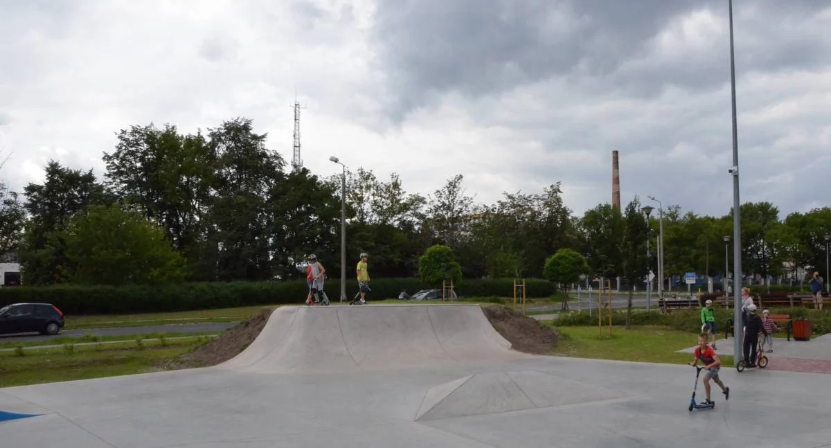 Koszykówka, przeszkód singletrack pumptrack modernizacja stadionu inwestycje wystarczą mieszkańcom Włocławka - zdjęcie, fotografia