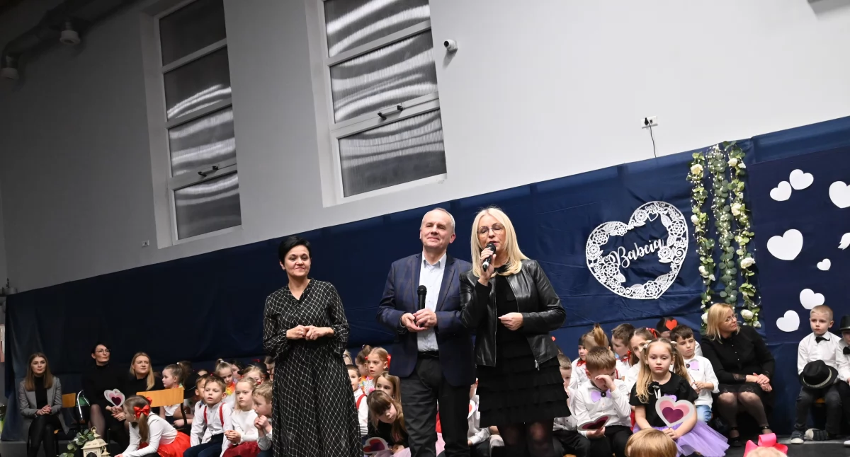 Ludzie_, Dzień Babci Dziadka Kruszynie Będzie wyjątkowy koncert pełen miłości - zdjęcie, fotografia