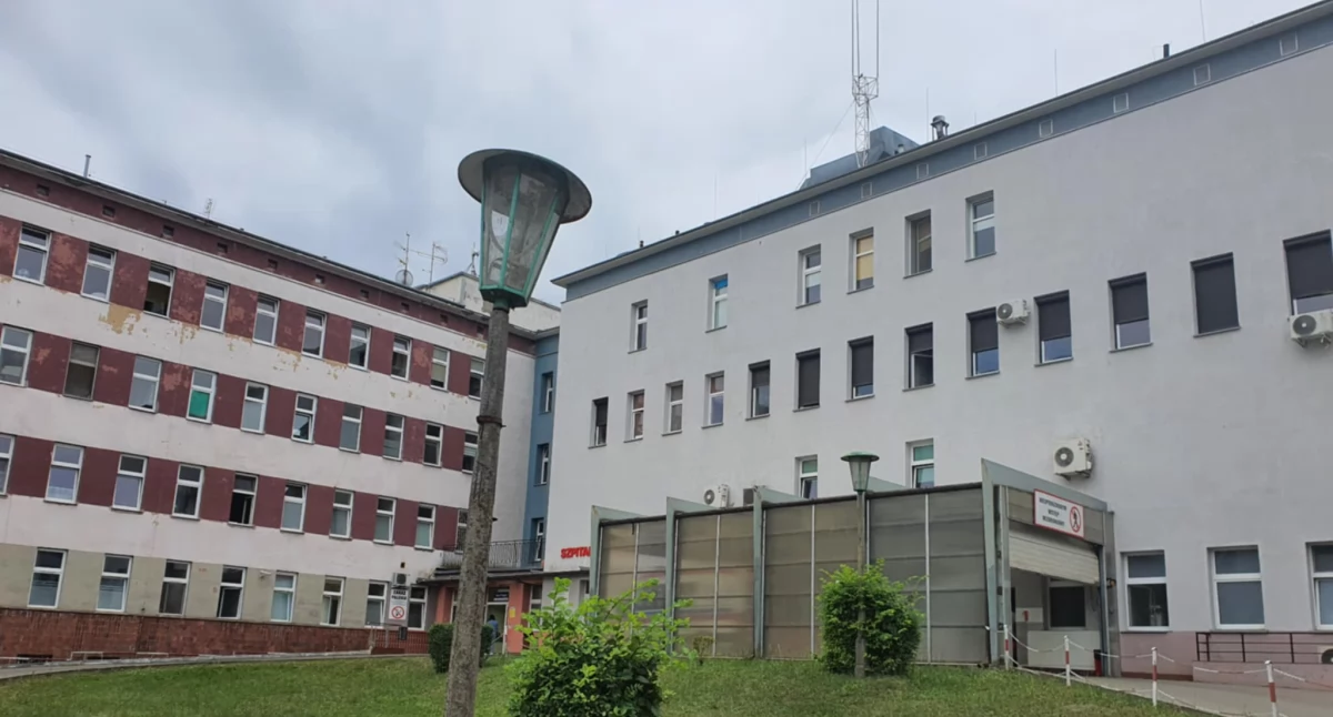 Zdrowie i uroda, Szpital Włocławku pełen małych pacjentów Sezon infekcji natarciu chorują dzieci chronić - zdjęcie, fotografia