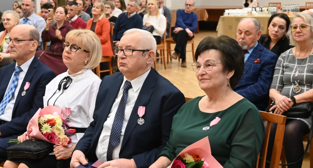 Ludzie_, Złote Włocławku jubileusze małżeńskie Urzędzie Miasta - zdjęcie, fotografia