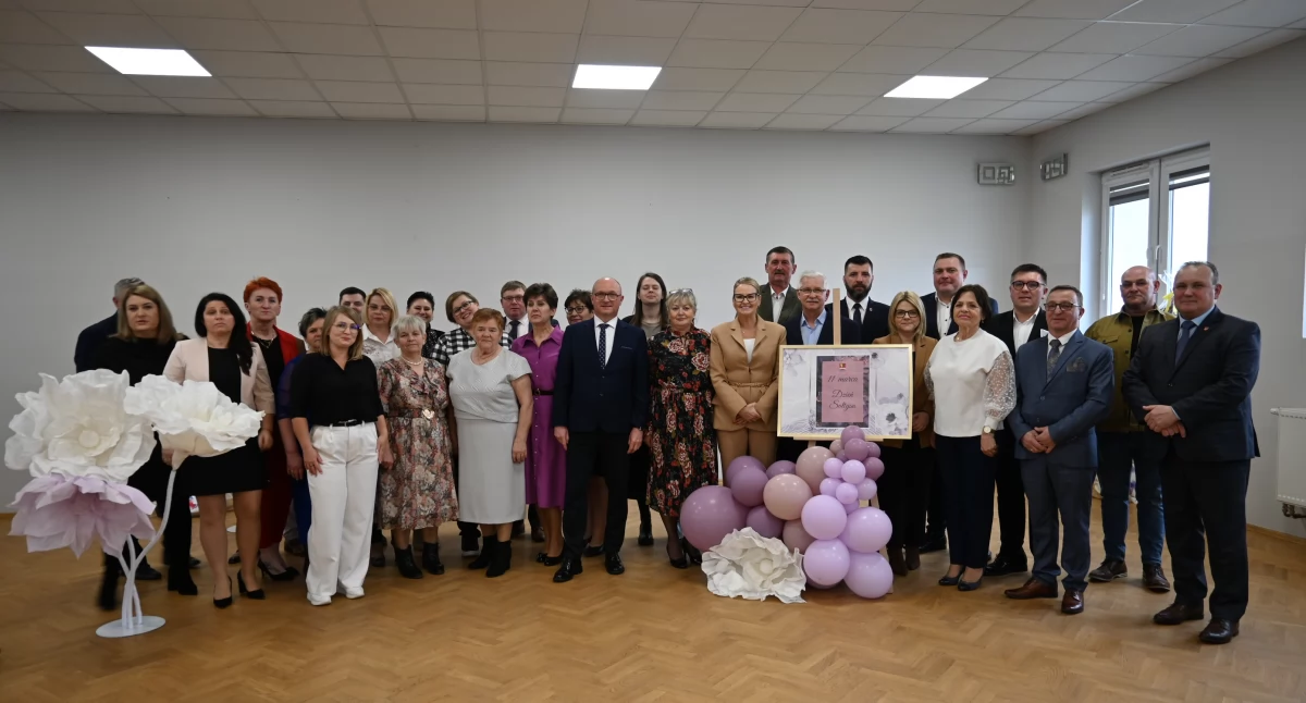 Polecamy, Dzień Sołtysa Świętosławiu Gminie Włocławek podziękowania wyróżnienia wyrazy uznania lokalnych liderów - zdjęcie, fotografia