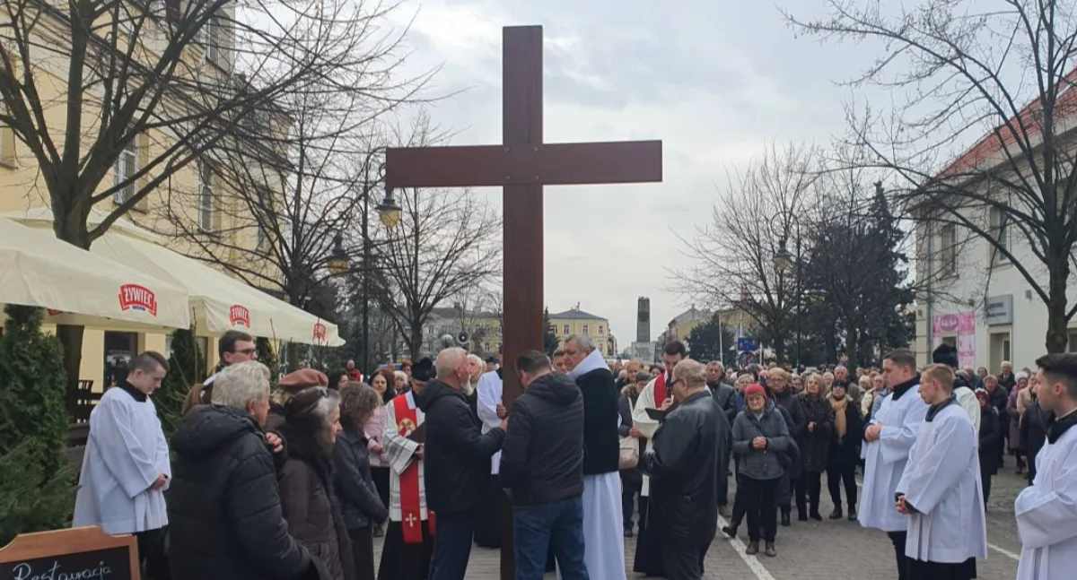 Kościół - Parafie , Droga Krzyżowa Włocławku kiedy którędy przejdzie procesja - zdjęcie, fotografia