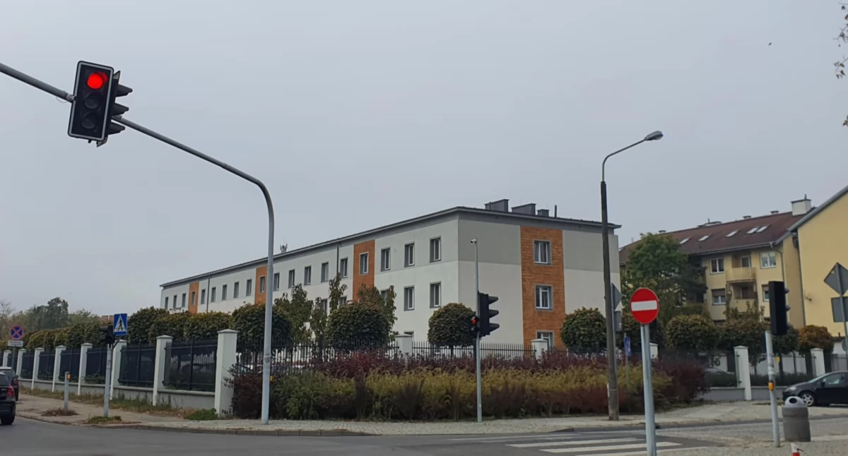 Ludzie_, Włocławek rozdał ponad milion! dostał seniorów młodzież konkretnie - zdjęcie, fotografia