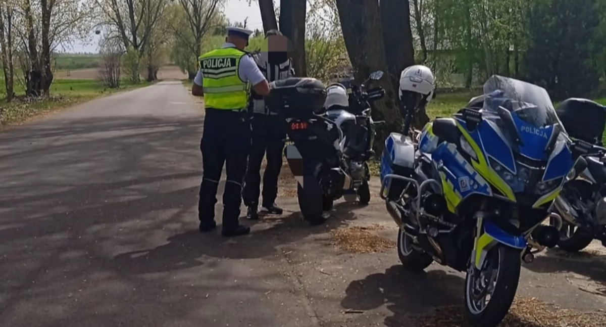 Policja - komunikaty policyjne, Pijani rowerzyści włocławskich drogach Mandaty - zdjęcie, fotografia