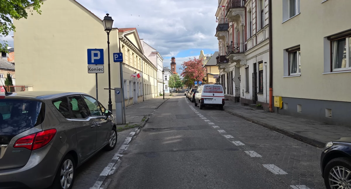 Komunikacja, wtorku Żabia nieprzejezdna Ulica zamknięta przez kilka - zdjęcie, fotografia