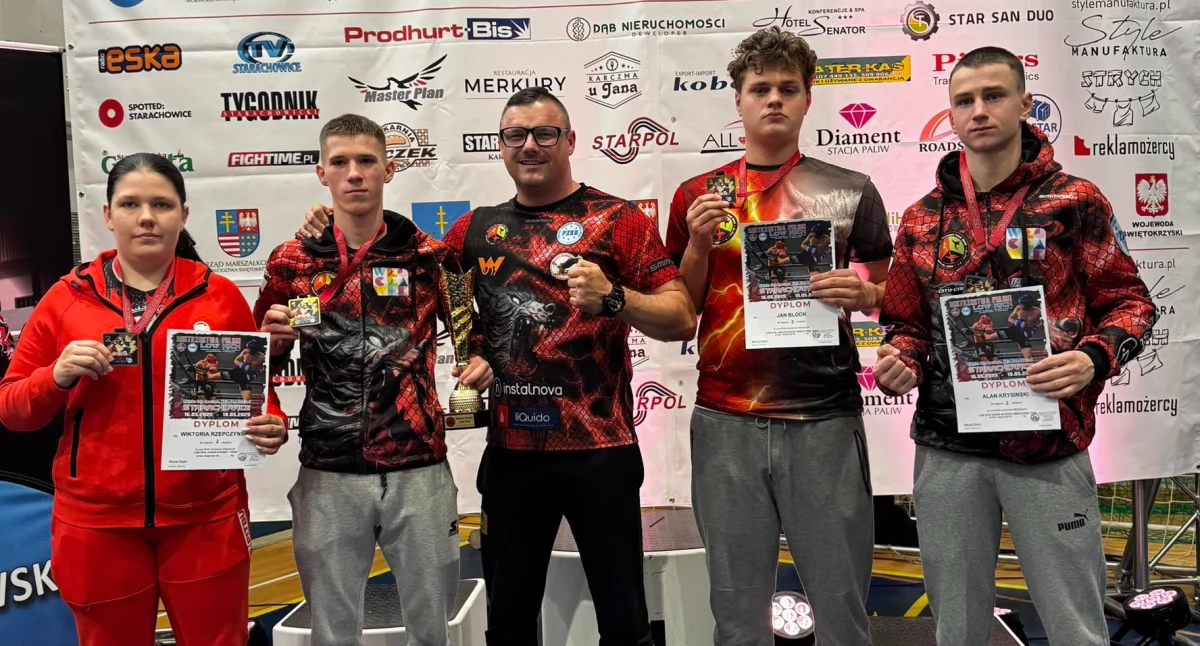 Karate, Cztery medale powołania kadry! Fenomenalny występ włocławian - zdjęcie, fotografia