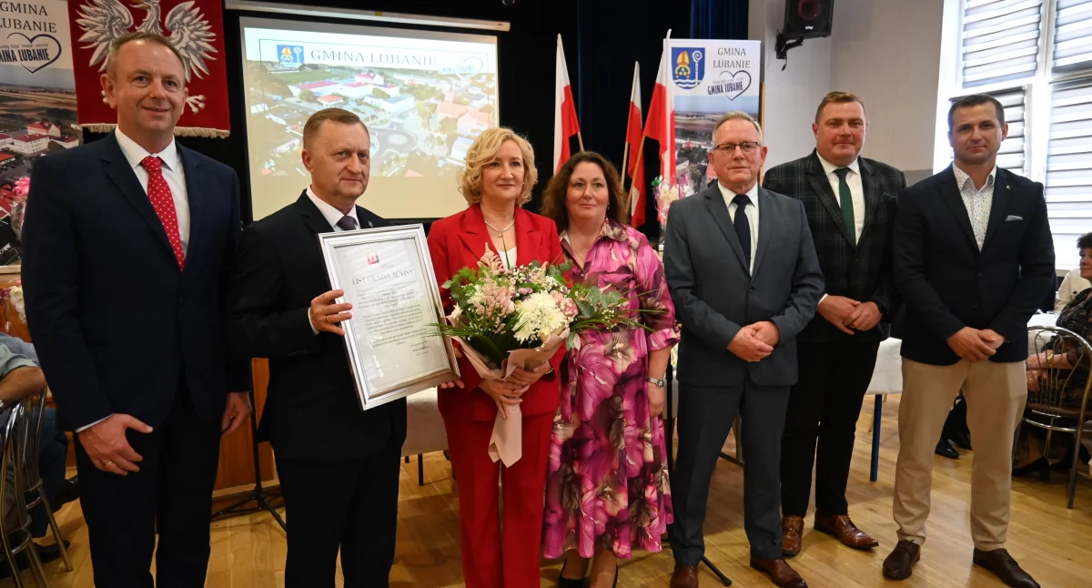 Polityka, samorządu Gminie Lubanie Święto wspólnoty lokalnych osiągnięć - zdjęcie, fotografia