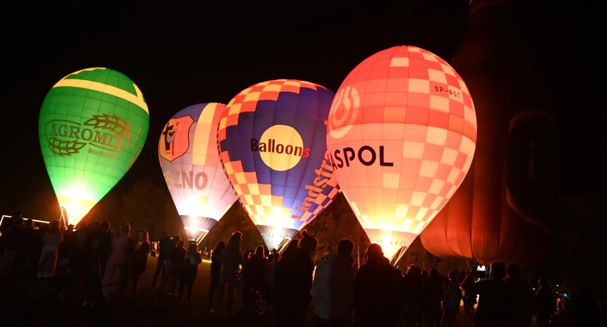 Polecamy, Fiesta balonowa Włocławek niezapomniane balonem magiczny pokaz nocny sercu Kujaw - zdjęcie, fotografia