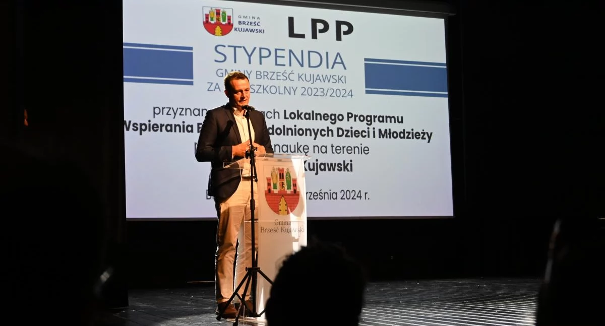Ludzie_, Wspólny wspólne efekty Fundacja Gmina Brześć Kujawski podsumowują kolejny współpracy - zdjęcie, fotografia