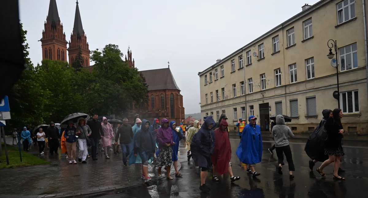 Kościół - Parafie , Pielgrzymka Włocławek Wyrusz Pieszą Pielgrzymkę Włocławską Jasną Górę! - zdjęcie, fotografia