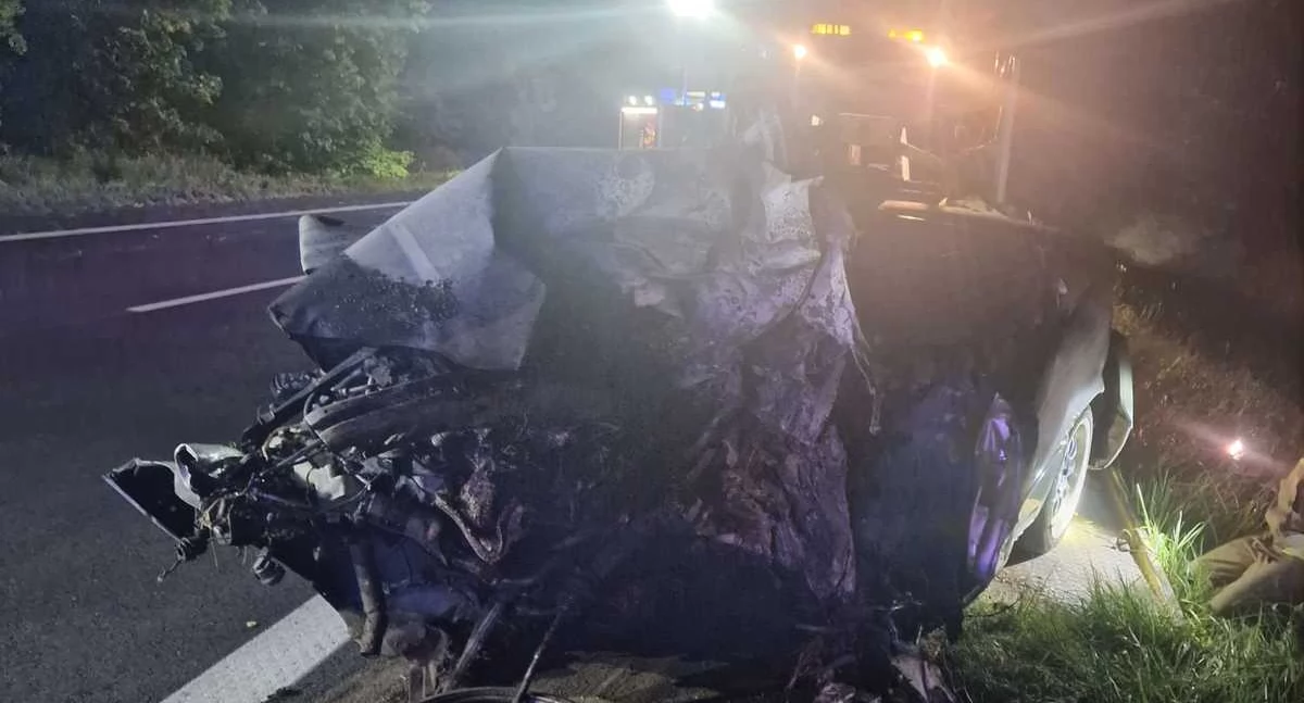 Wypadki drogowe, Tragedia Kolankowie Kierowca zginął miejscu - zdjęcie, fotografia