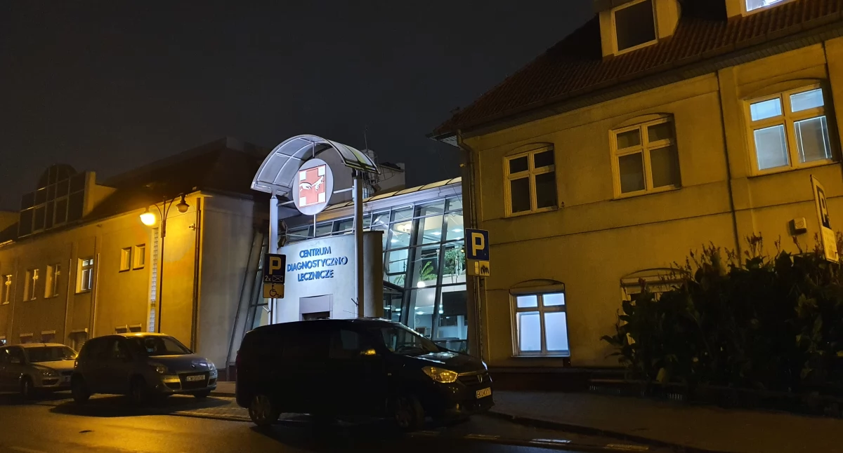 Polityka, Centrum Onkologii środków Zabrakło jednego punktu Włocławski krytykuje wykorzystywanie środków - zdjęcie, fotografia