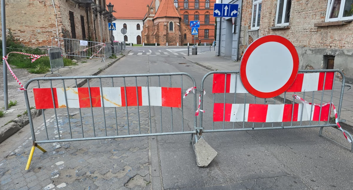 Inwestycje, Ulica Cyganka zamknięta tygodnie Rusza budowa sieci ciepłowniczej - zdjęcie, fotografia