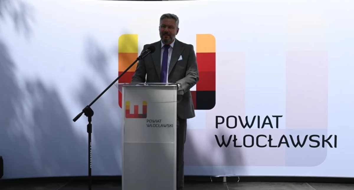 Rynek pracy, Powiatowe Centrum Zdrowia poszukuje nowych pracowników sprawdź szczegóły - zdjęcie, fotografia