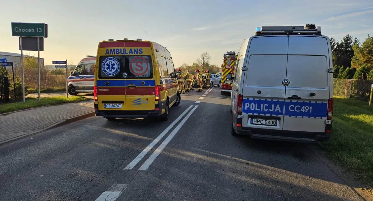 Pożary interwencje straży , Zderzenie dwóch Włocławkiem jedna osoba szpitalu - zdjęcie, fotografia