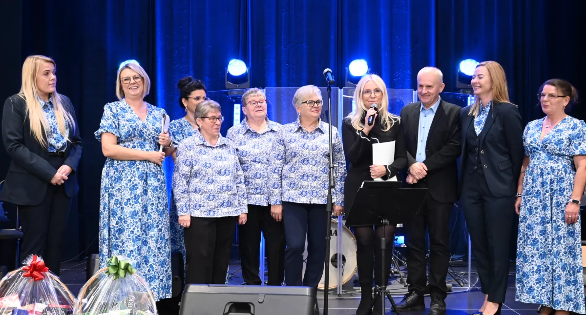 Ludzie_, Kujawskie Świętowanie Mieszkańcy spotkali Smólniku - zdjęcie, fotografia