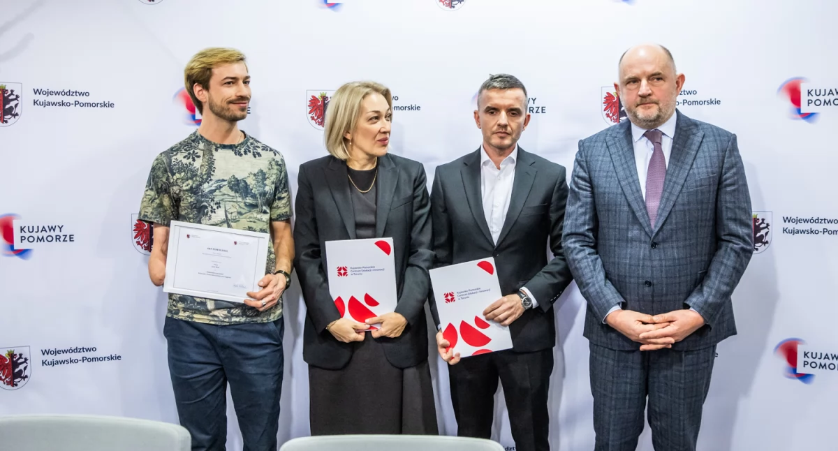 fot. Andrzej Goiński/UMWKP, Mikołaj Kuras dla UMWKP, Szymon Zdziebło/tarantoga.pl dla UMWKP