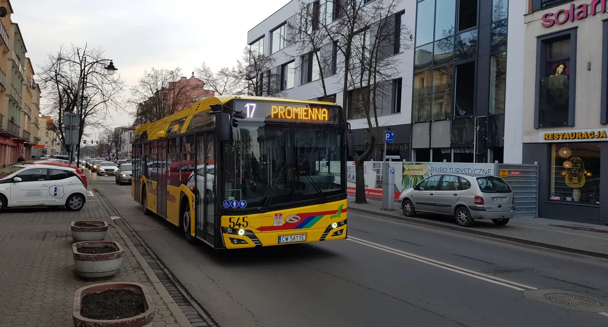 Komunikacja, Autobusy zmienią trasy przystanki Włocławku Wszystko prace drogowe Warszawskiej - zdjęcie, fotografia