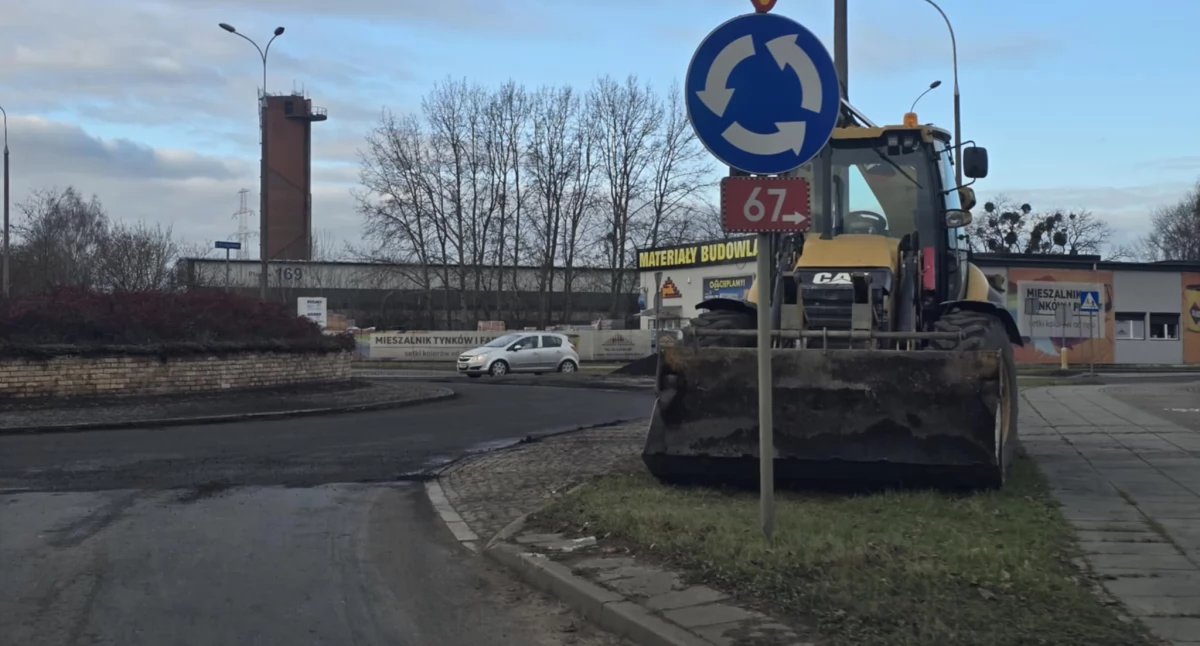 Komunikacja, Rondo zaporze Włocławku remoncie Prace ruszyły grudnia - zdjęcie, fotografia