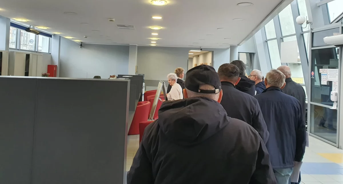 Zdrowie i uroda, Mieszkańcy Włocławka narzekają dostęp lekarzy specjalistów naprawdę - zdjęcie, fotografia