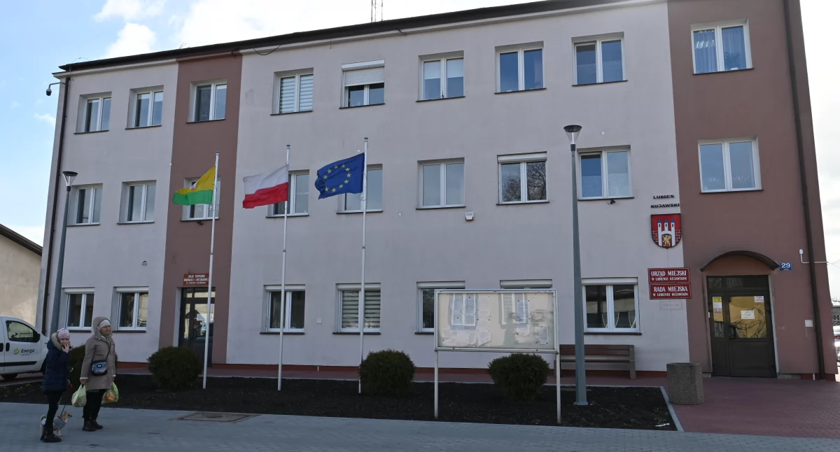 Komunikaty, Harmonogramy odbioru śmieci Gminie Lubień Kujawski odbiera Zakład Gospodarki Komunalnej Chodcza - zdjęcie, fotografia