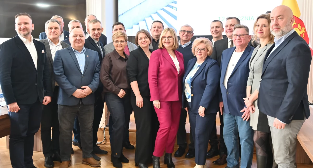 Rynek pracy, Rynku Pracy rozpoczęła działalność Włocławku Znamy skład - zdjęcie, fotografia