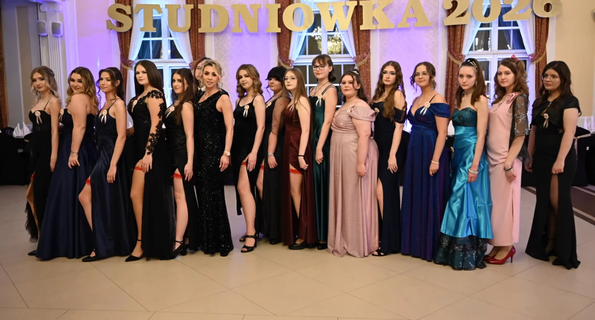 Studniówki, Studniówki Włocławek Samochodówka - zdjęcie, fotografia