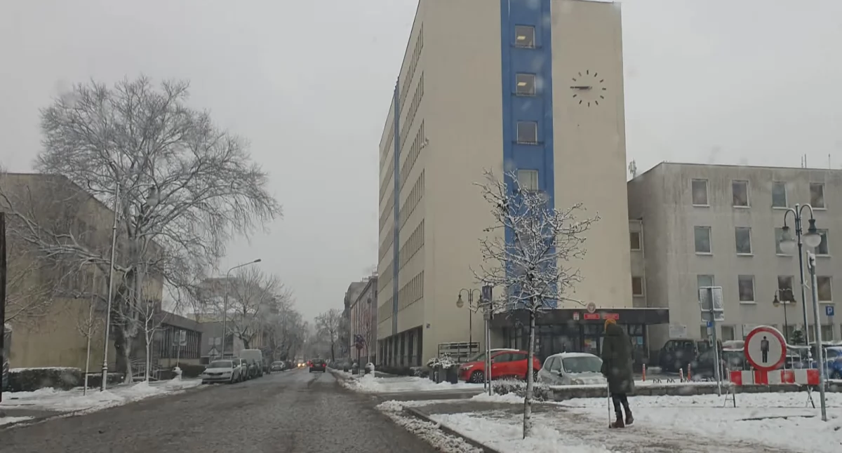 Urząd Miasta, Praca Włocławek Urząd Miasta Włocławek prowadzi nabory stanowiska urzędnicze - zdjęcie, fotografia