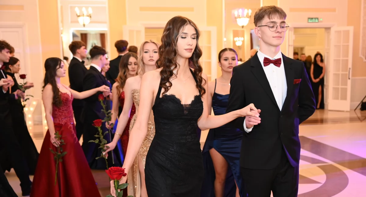 Studniówki, Studniówki Włocławek Krzysztofa Kamila Baczyńskiego - zdjęcie, fotografia