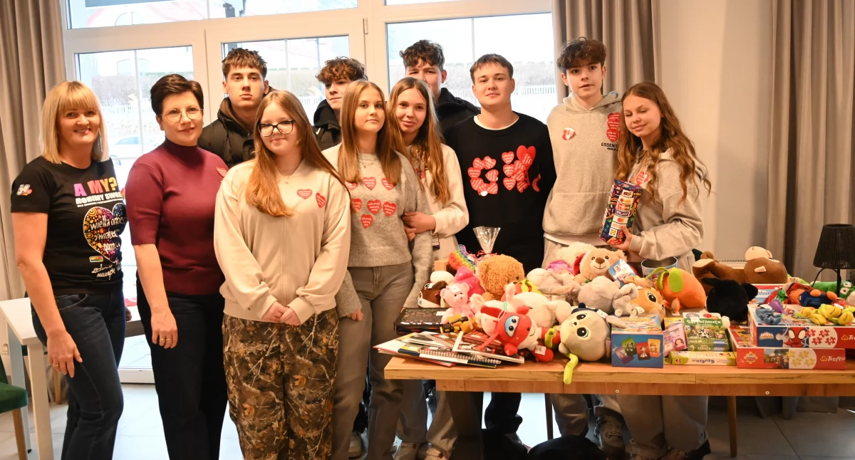 Charytatywne, WOŚP Baruchowie jeden dzień wiele wspólne granie samego wieczora - zdjęcie, fotografia