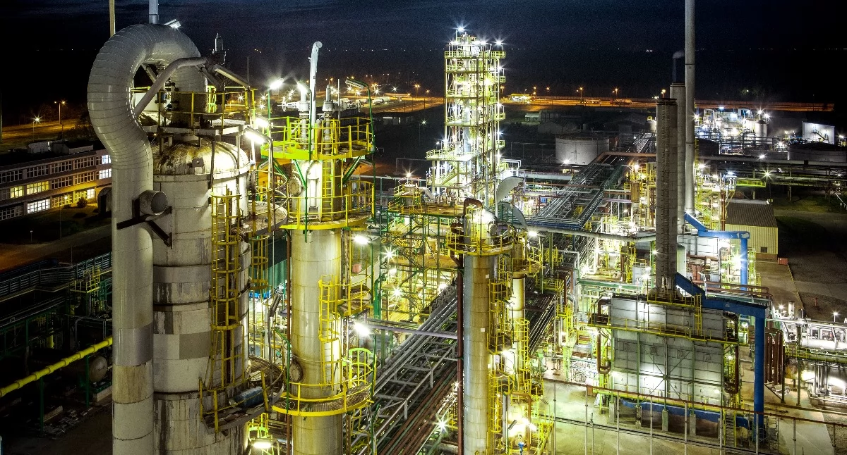 Rynek pracy, Praca Włocławek ANWIL prowadzi rekrutację kilka stanowisk - zdjęcie, fotografia