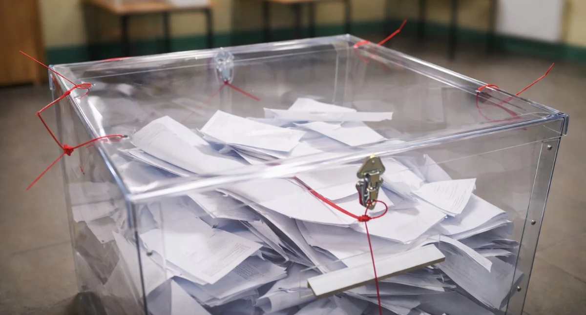 Ludzie_, śledztw wyborczych Włocławku okolicach oskarżenia pięć spraw wciąż - zdjęcie, fotografia