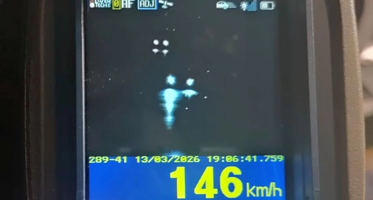 Policja - komunikaty policyjne, przepisy mandaty nowemu Kierowcy tracą prawa jazdy - zdjęcie, fotografia