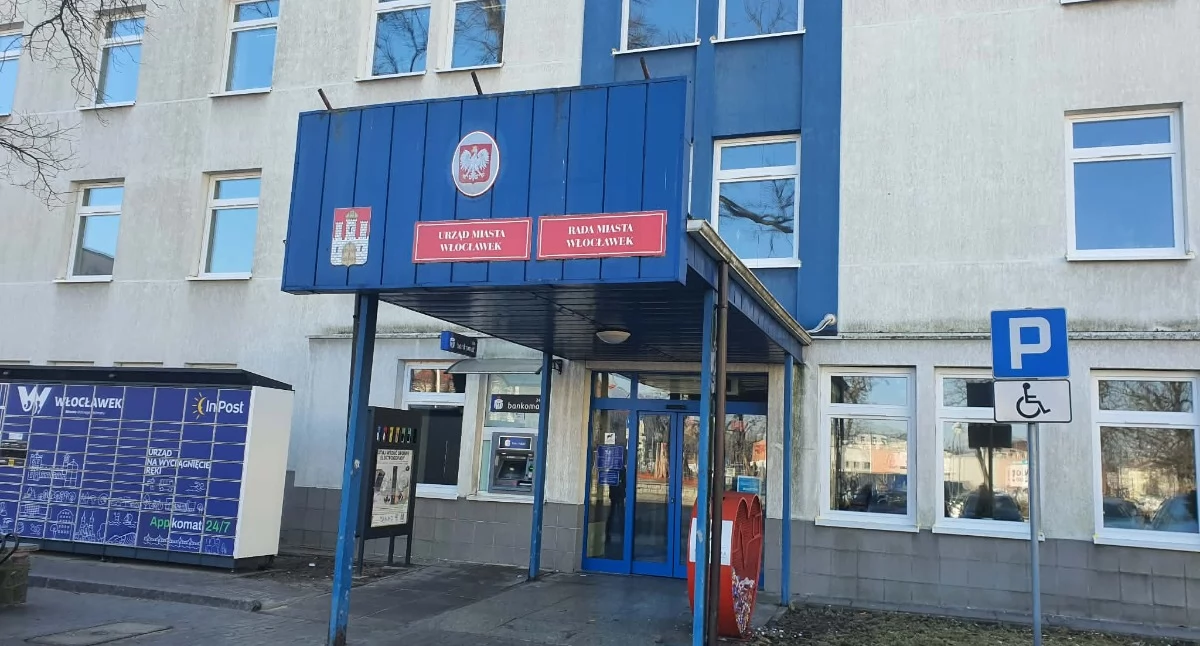 Urząd Miasta, Praca Włocławek Urząd Miasta szukają pracowników - zdjęcie, fotografia