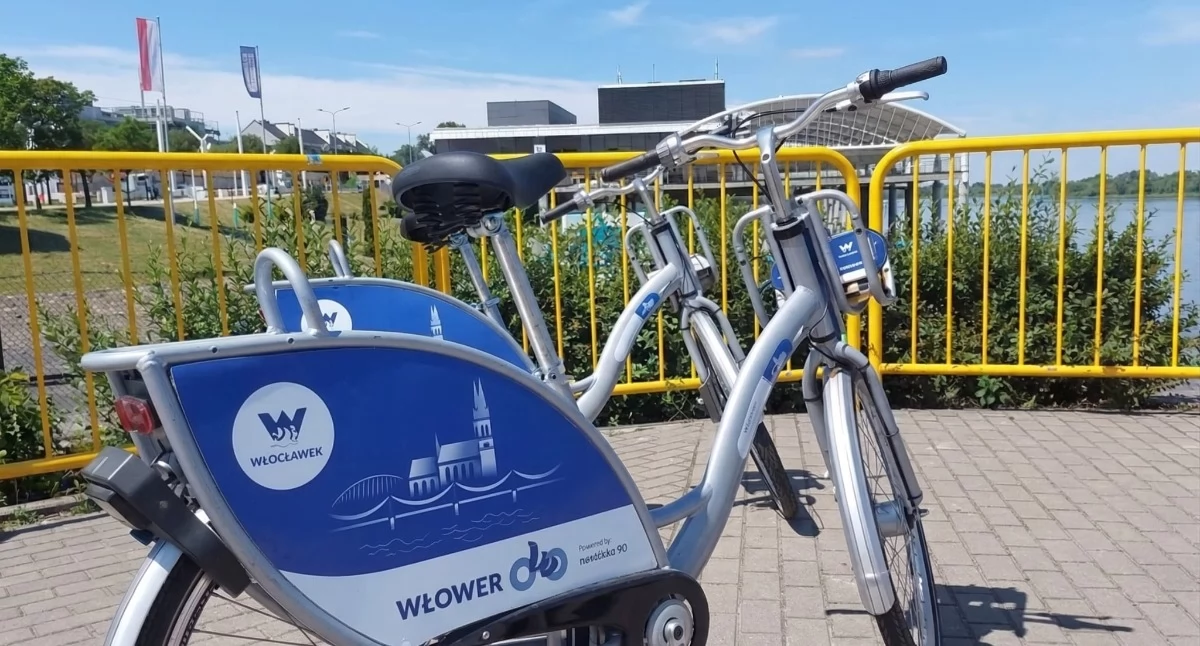 Rowery kolarstwo, Włower Włocławku kiedy elektryki przejechał rekordzista - zdjęcie, fotografia