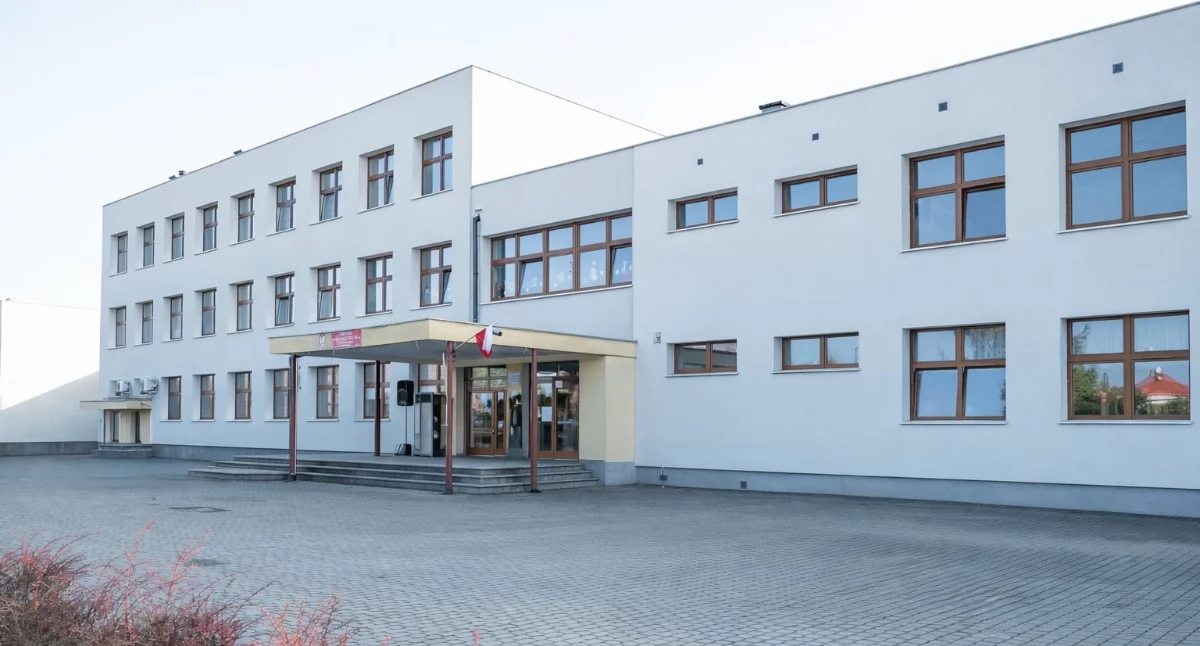 Szkoły podstawowe, Minister Edukacji Barbara Nowacka zaprasza Brześcia Kujawskiego Będzie zmianach szkołach - zdjęcie, fotografia