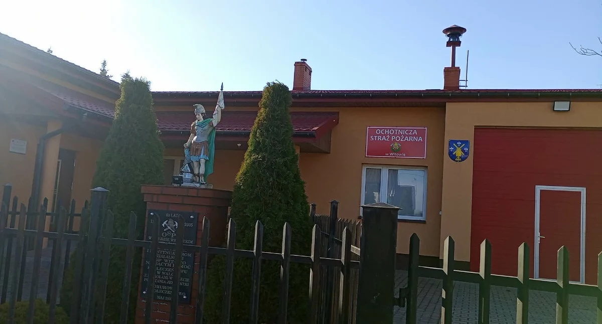 Ludzie_, Chciały służyć Witowo Zarząd odmówił - zdjęcie, fotografia