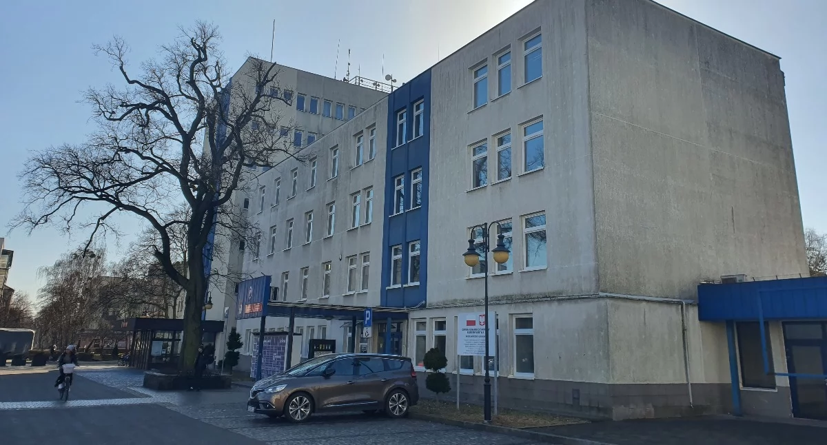 Urząd Miasta, Mieszkańcy pytają urzędników pracuje ratuszu - zdjęcie, fotografia