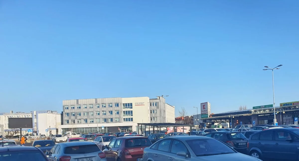 Rynek pracy, Praca Włocławek Ruszył nabór Urzędu Skarbowego - zdjęcie, fotografia