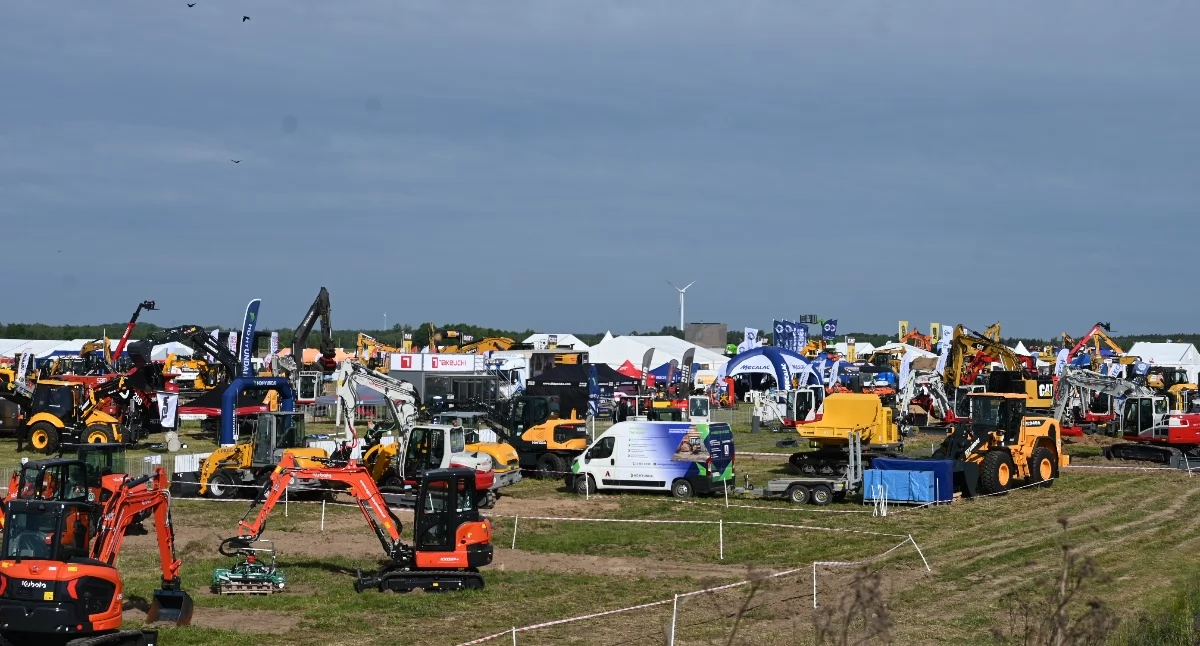 Polecamy, Targi eRobocze Lubień Kujawski Wkrótce ponad maszyn placów testowych - zdjęcie, fotografia