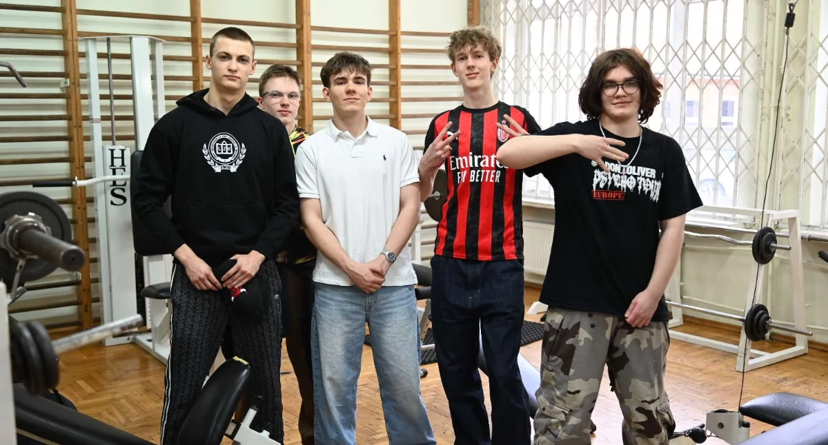 Szkoły średnie, wyglądały Drzwi Otwarte Włocławek Szkoła pokazała swoją ofertę - zdjęcie, fotografia