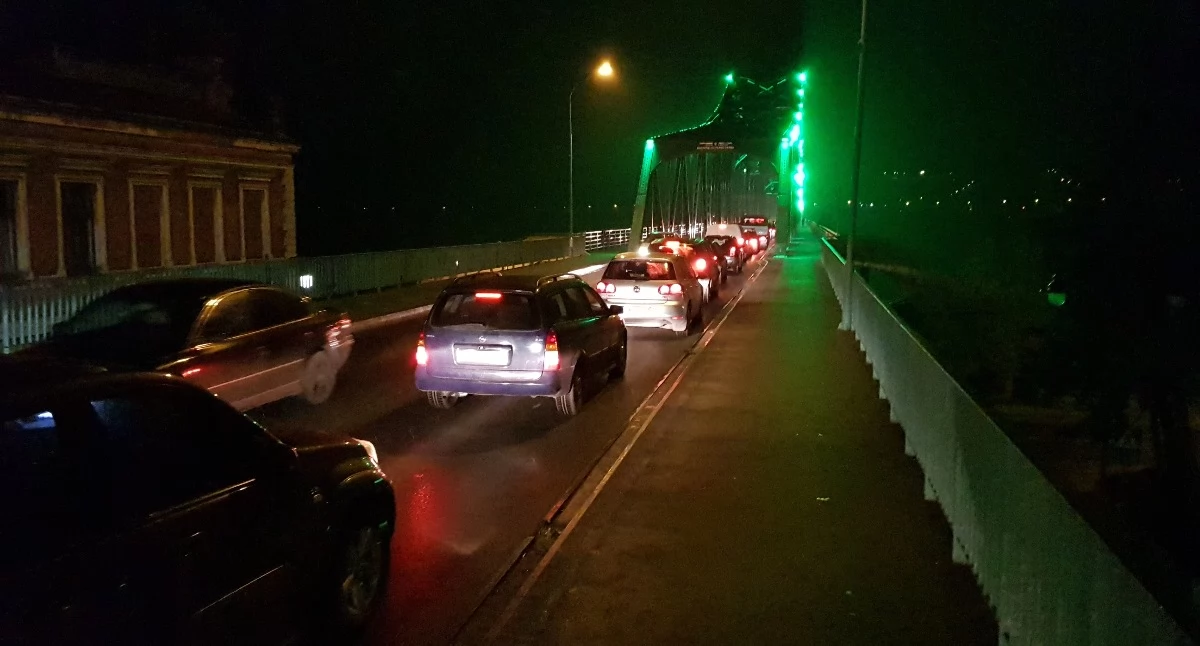 Komunikacja, przyspieszyć remont mostu stalowego Włocławku Ratusz odpowiada - zdjęcie, fotografia