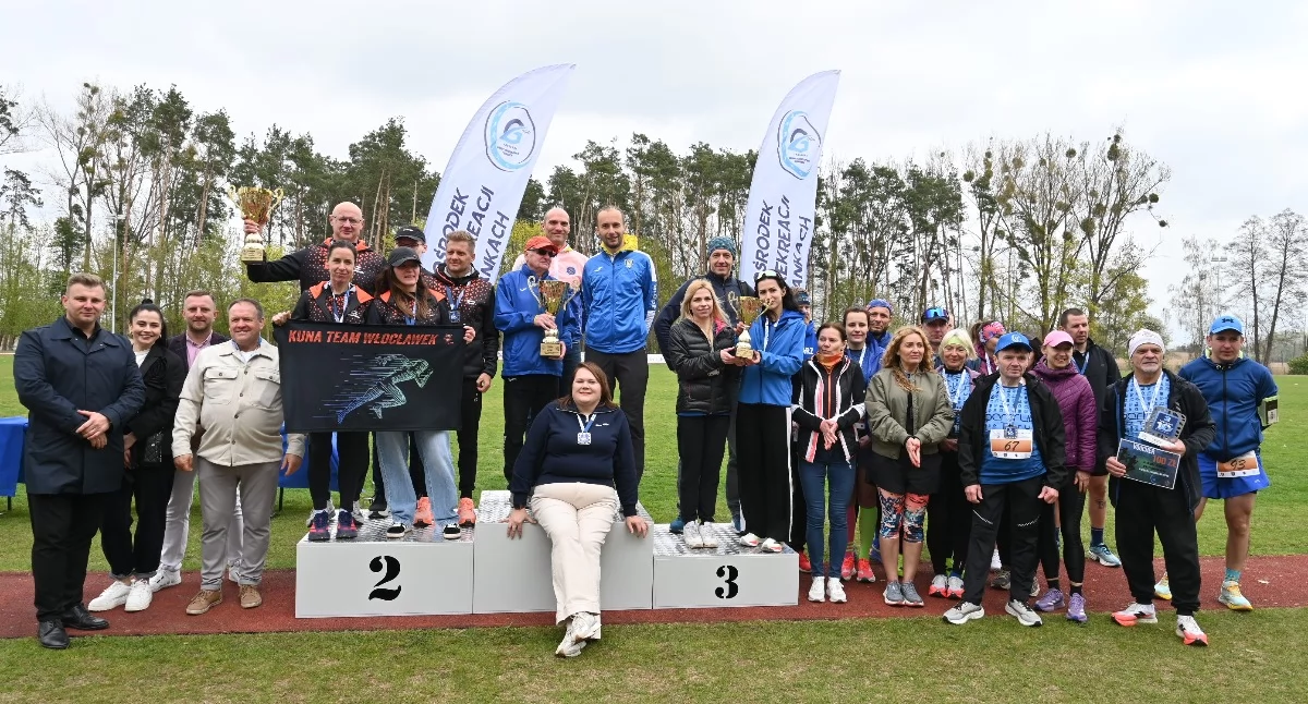 Biegi, Dychę Fabiankach rośnie siłę Trzecia edycja rekordową frekwencją - zdjęcie, fotografia